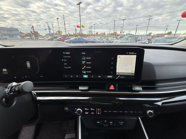 new 2026 Kia Carnival car, priced at $50,234