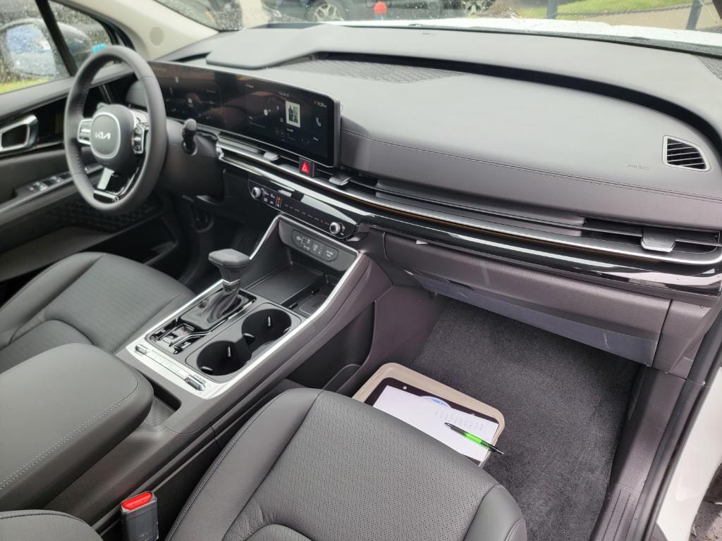 new 2026 Kia Carnival car, priced at $50,734