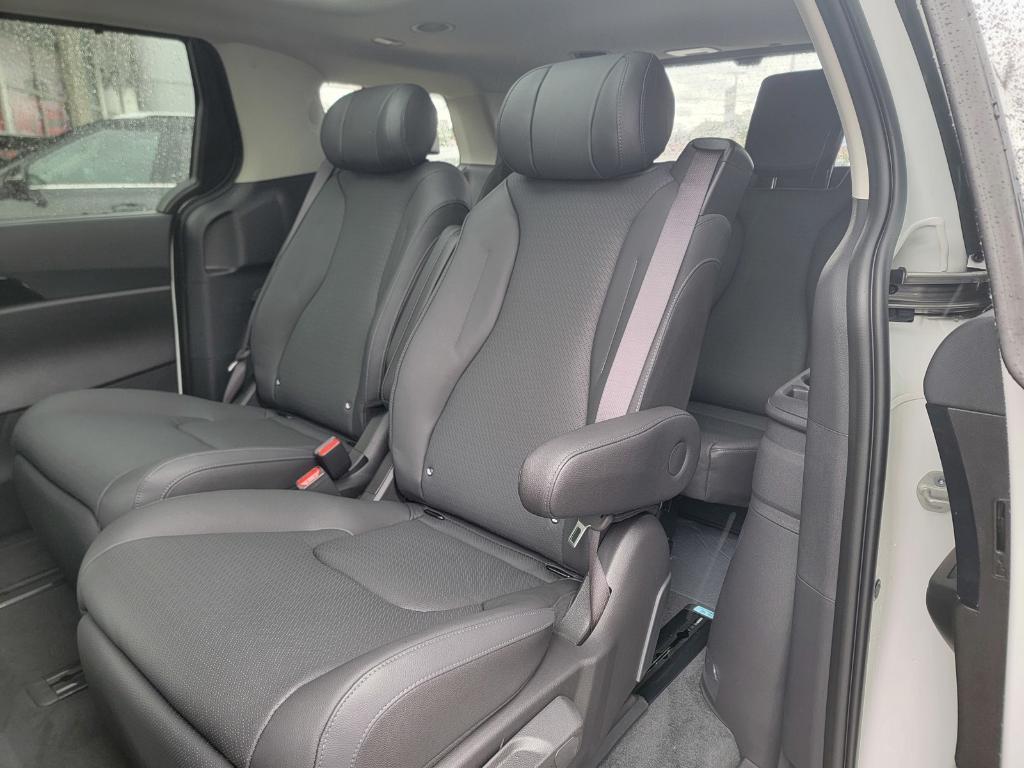 new 2026 Kia Carnival car, priced at $50,734