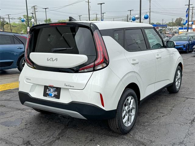 new 2025 Kia Soul car, priced at $22,605