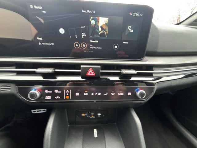 new 2026 Kia Sportage car, priced at $39,077