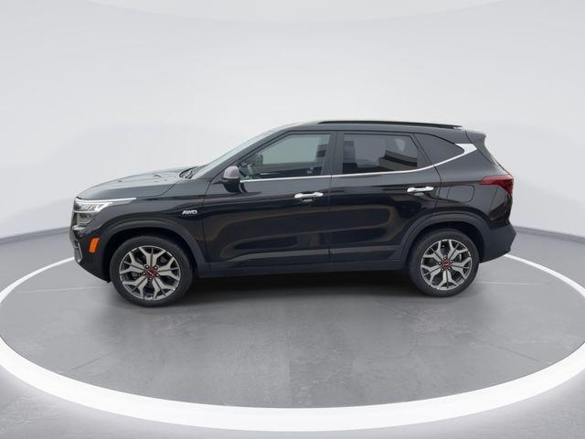 used 2023 Kia Seltos car, priced at $22,233