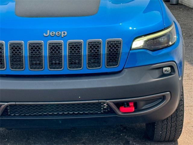 used 2020 Jeep Cherokee car, priced at $23,049