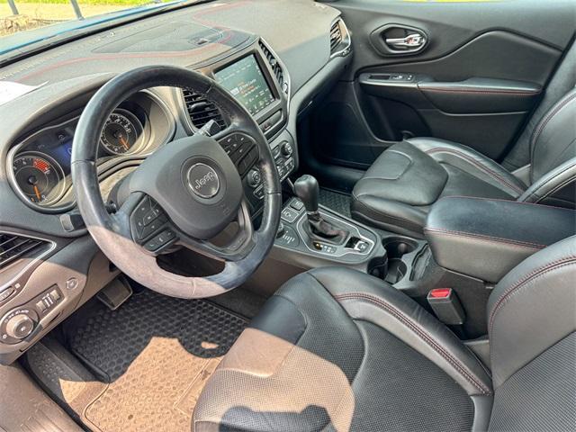 used 2020 Jeep Cherokee car, priced at $23,049