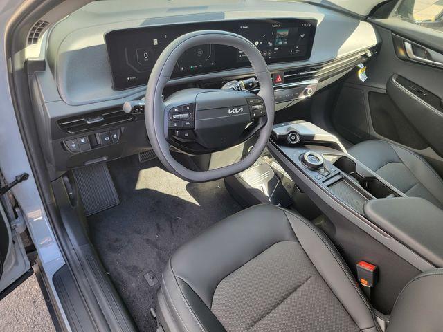 new 2025 Kia EV6 car, priced at $43,152