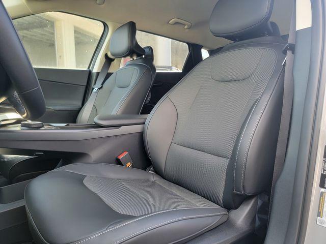 new 2025 Kia EV6 car, priced at $43,152