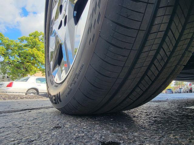 new 2025 Kia EV6 car, priced at $43,152