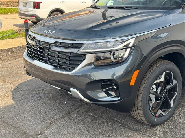 new 2025 Kia Seltos car, priced at $27,525