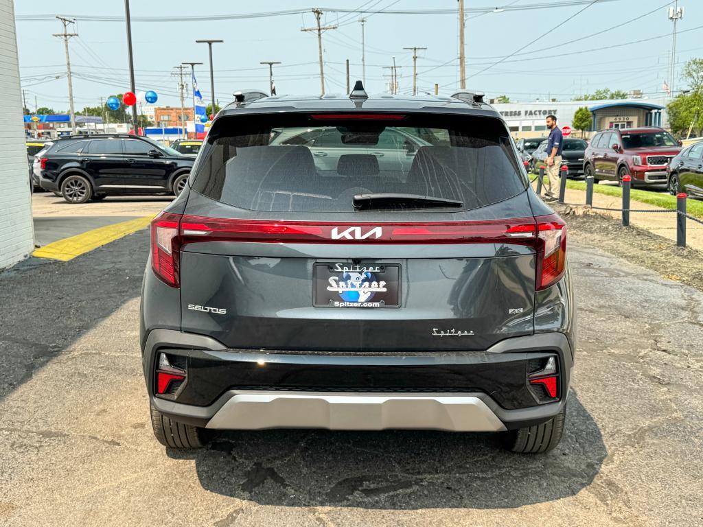 new 2025 Kia Seltos car, priced at $27,525