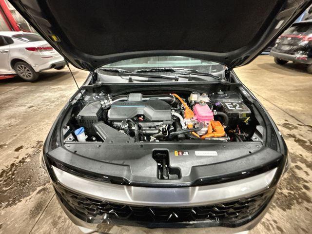 used 2024 Kia Sportage Hybrid car, priced at $29,797