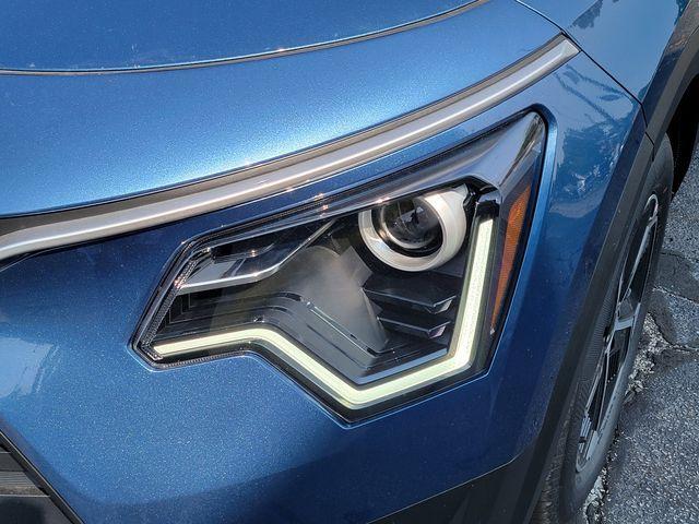 new 2025 Kia Niro car, priced at $28,390