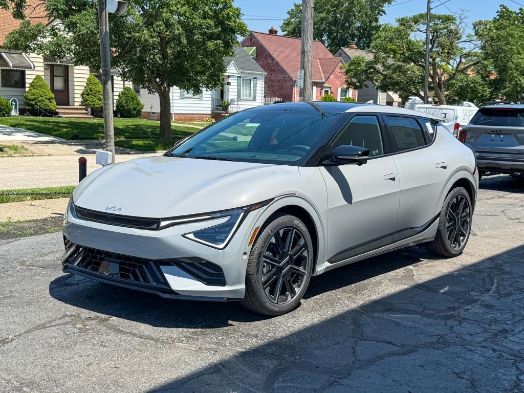 new 2025 Kia EV6 car, priced at $55,875