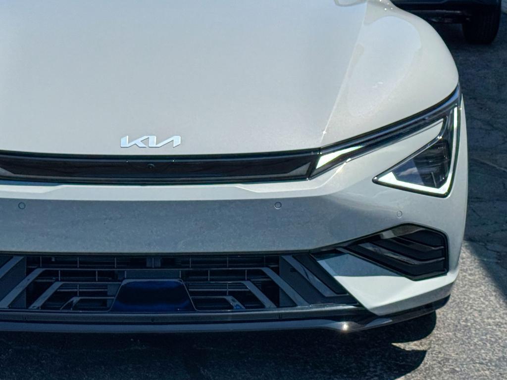 new 2025 Kia EV6 car, priced at $55,875
