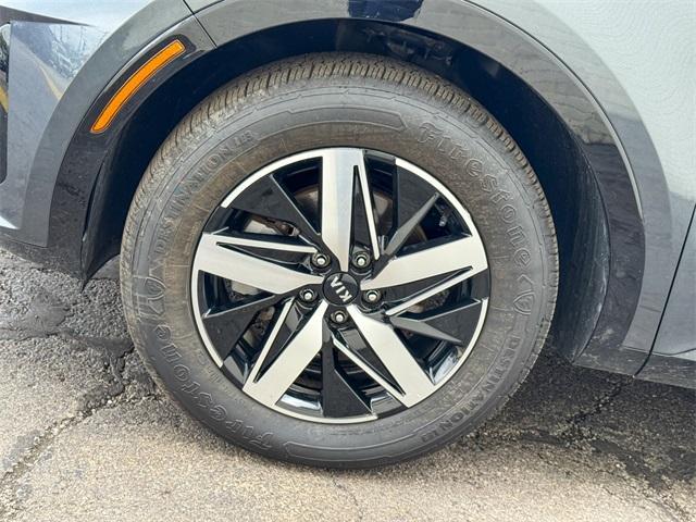 used 2021 Kia Sorento car, priced at $25,604