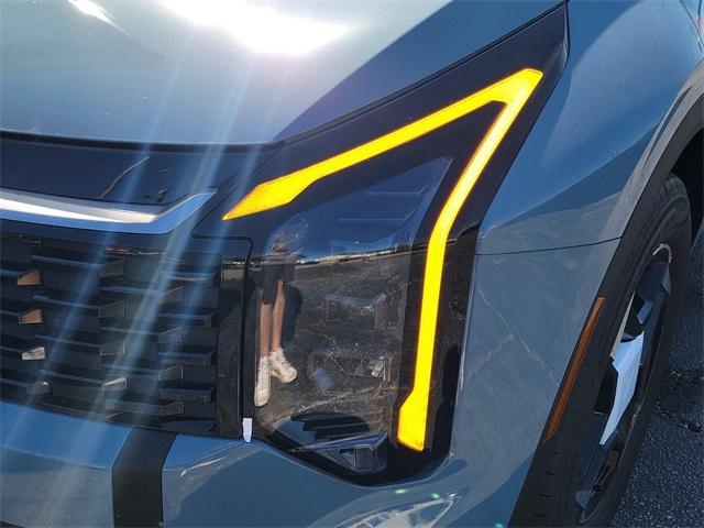 new 2026 Kia Sportage Hybrid car, priced at $34,762