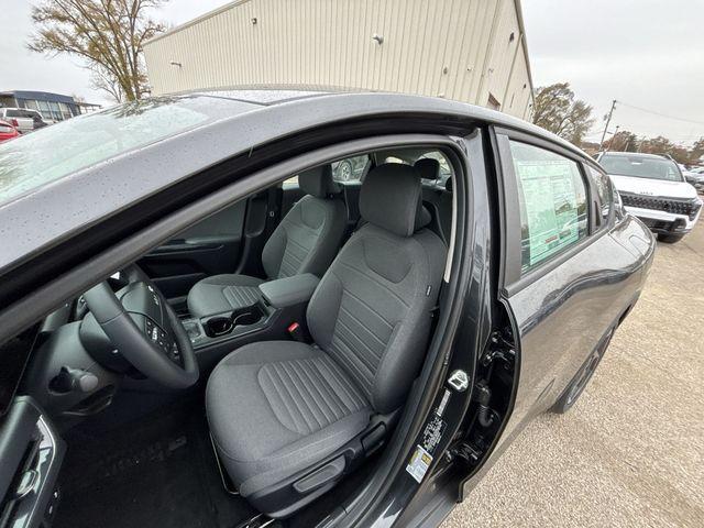 new 2025 Kia K4 car, priced at $24,102