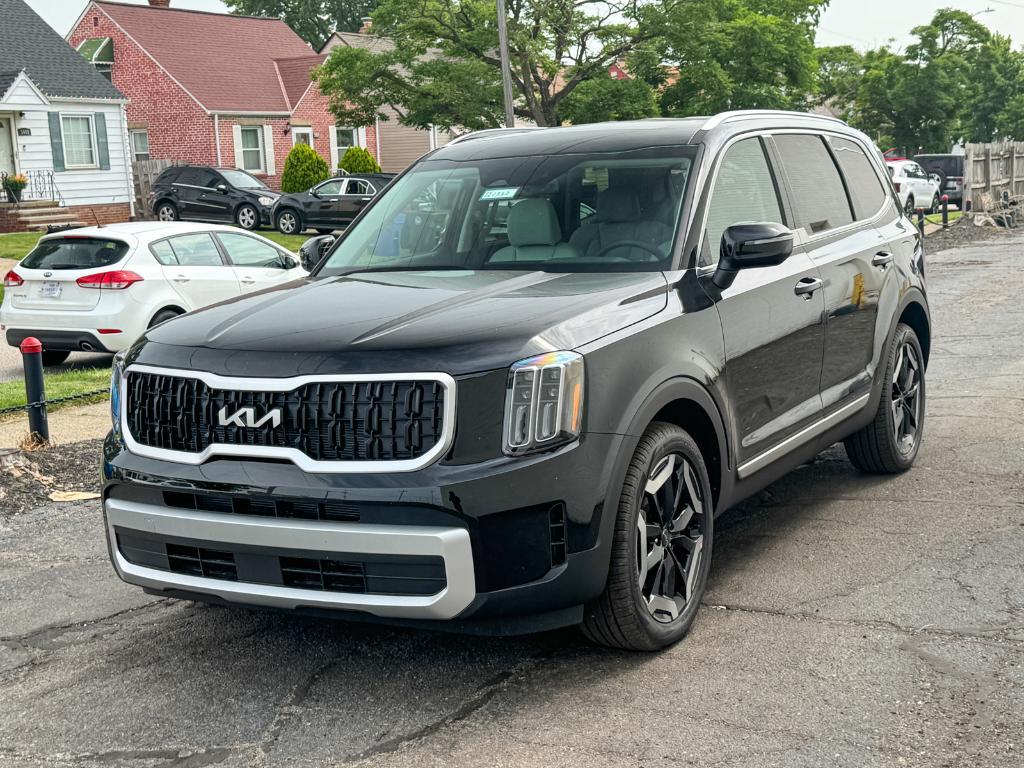 new 2025 Kia Telluride car
