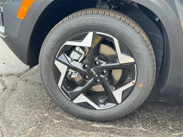 new 2025 Kia Seltos car, priced at $27,525