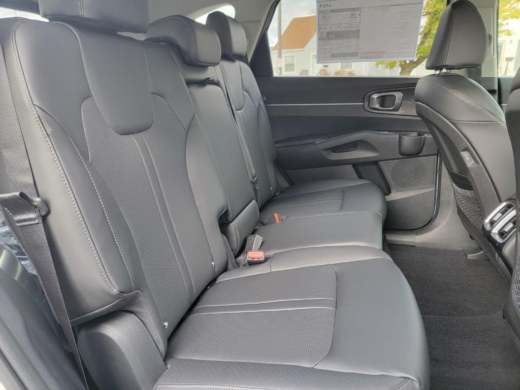 new 2026 Kia Sorento car, priced at $36,775