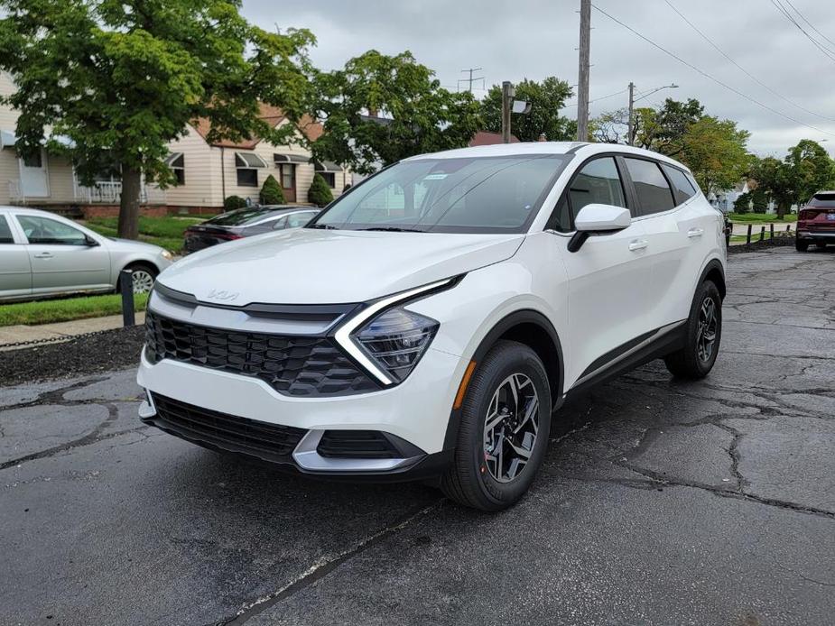 new 2025 Kia Sportage car, priced at $30,935