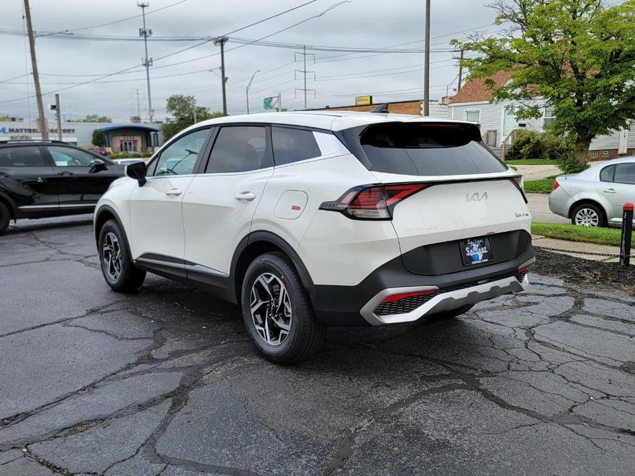 new 2025 Kia Sportage car, priced at $30,935