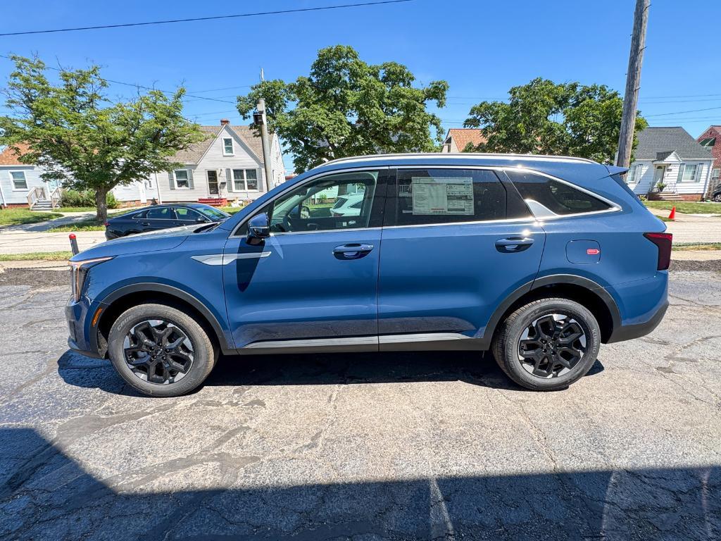 new 2025 Kia Sorento car, priced at $35,500