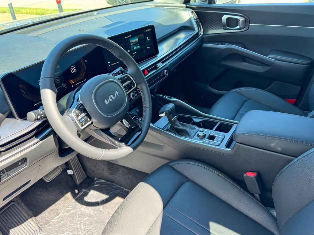 new 2025 Kia Sorento car, priced at $35,500