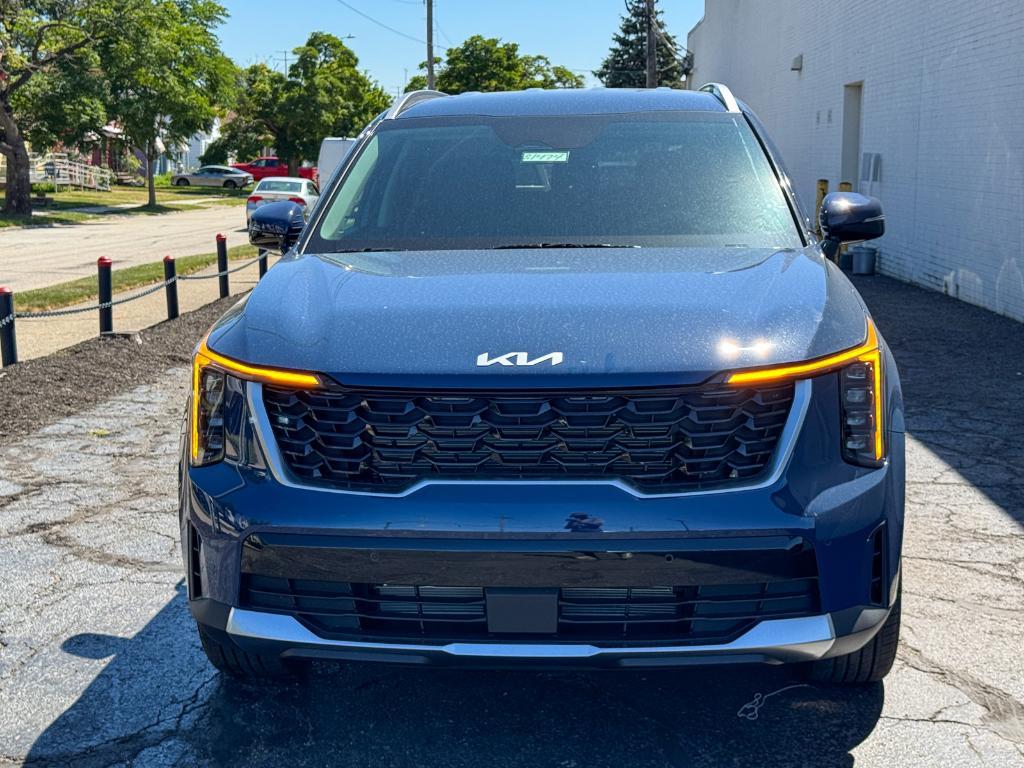 new 2025 Kia Sorento car, priced at $35,500