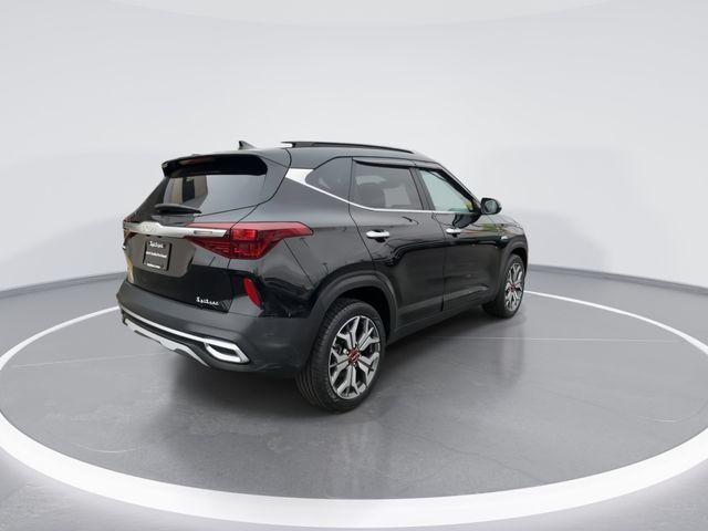 used 2023 Kia Seltos car, priced at $22,917