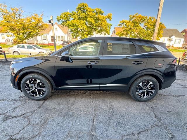 new 2025 Kia Sportage car, priced at $30,550