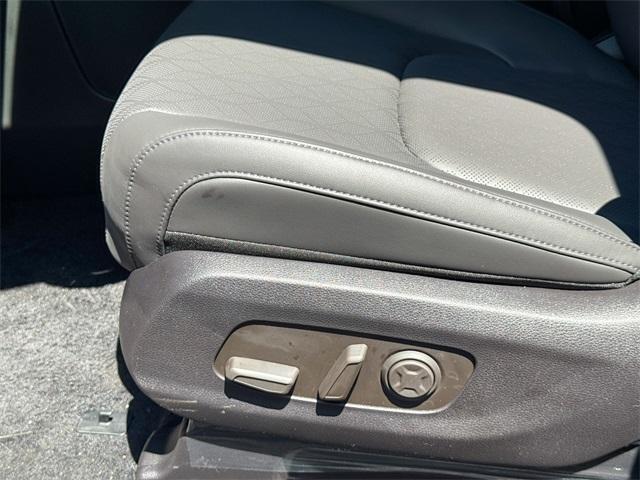 new 2026 Kia Carnival car, priced at $40,720