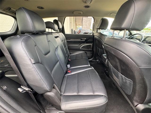 used 2024 Kia Telluride car, priced at $30,586