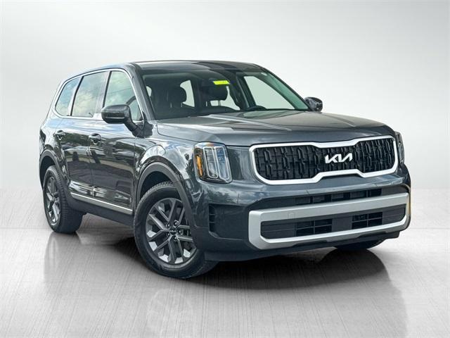 used 2024 Kia Telluride car, priced at $30,586