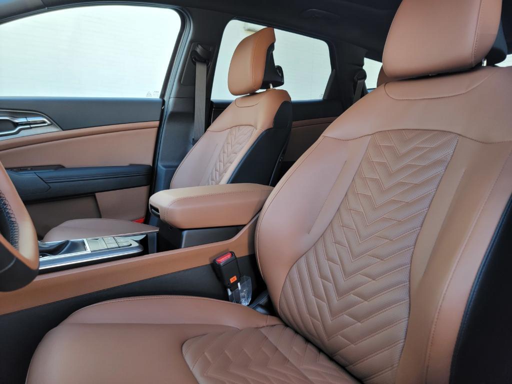 new 2026 Kia Sportage car, priced at $33,885