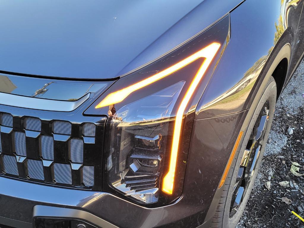 new 2026 Kia Sportage car, priced at $33,885