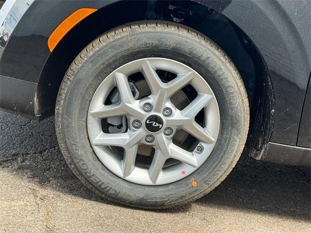 new 2025 Kia Soul car, priced at $21,918