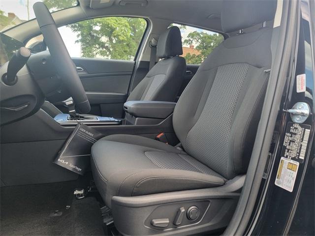 new 2026 Kia Sportage car, priced at $29,686
