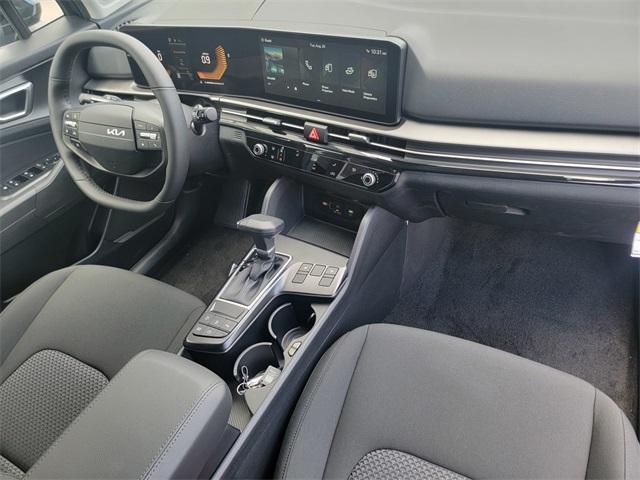 new 2026 Kia Sportage car, priced at $29,686