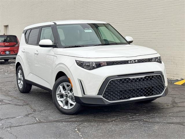 new 2025 Kia Soul car, priced at $21,435