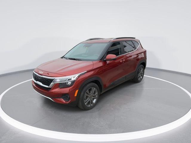 used 2023 Kia Seltos car, priced at $20,664