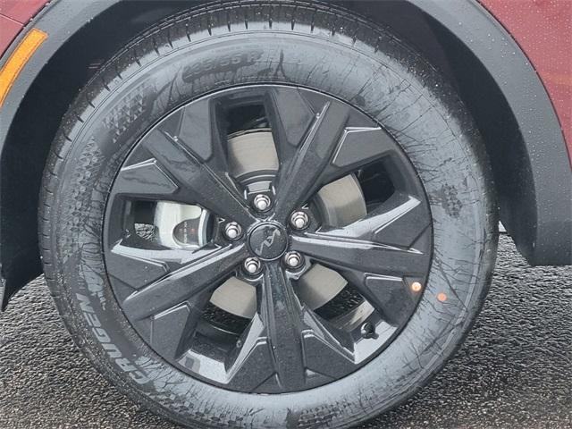 new 2025 Kia Sportage car, priced at $33,136
