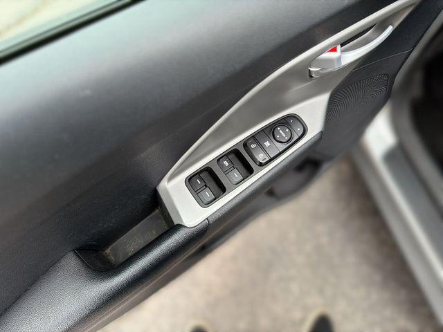 used 2017 Kia Niro car, priced at $9,998