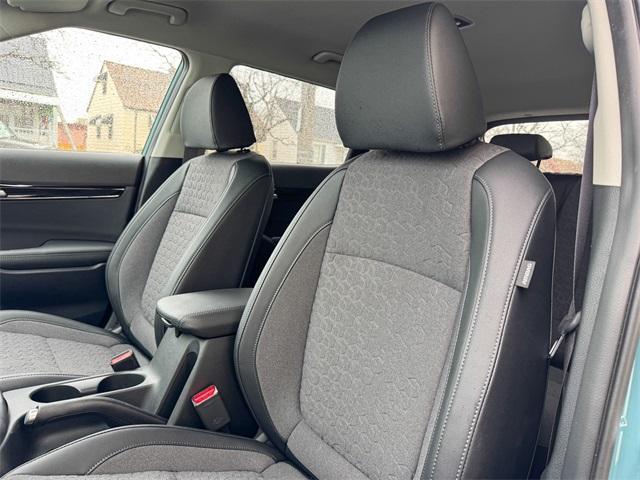 new 2025 Kia Seltos car, priced at $27,920