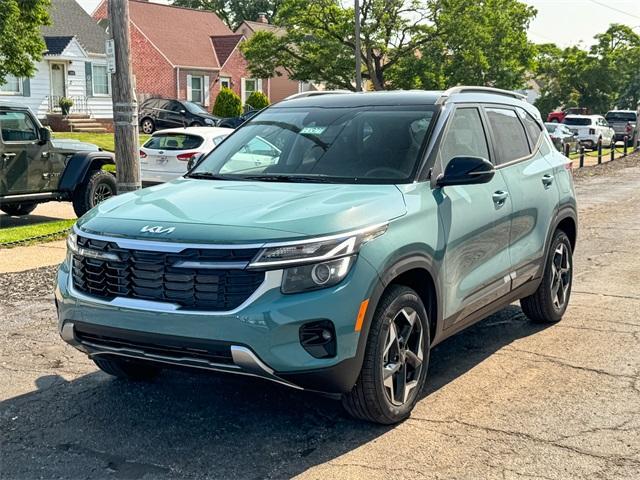 new 2025 Kia Seltos car, priced at $27,920