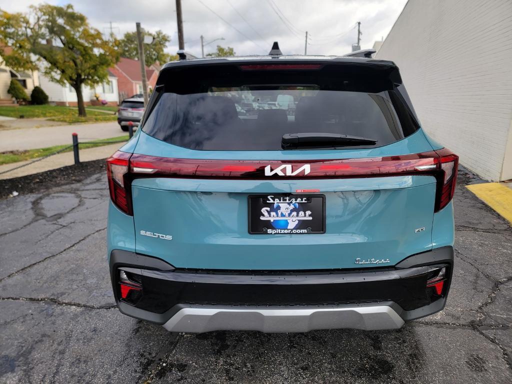 new 2026 Kia Seltos car, priced at $27,835