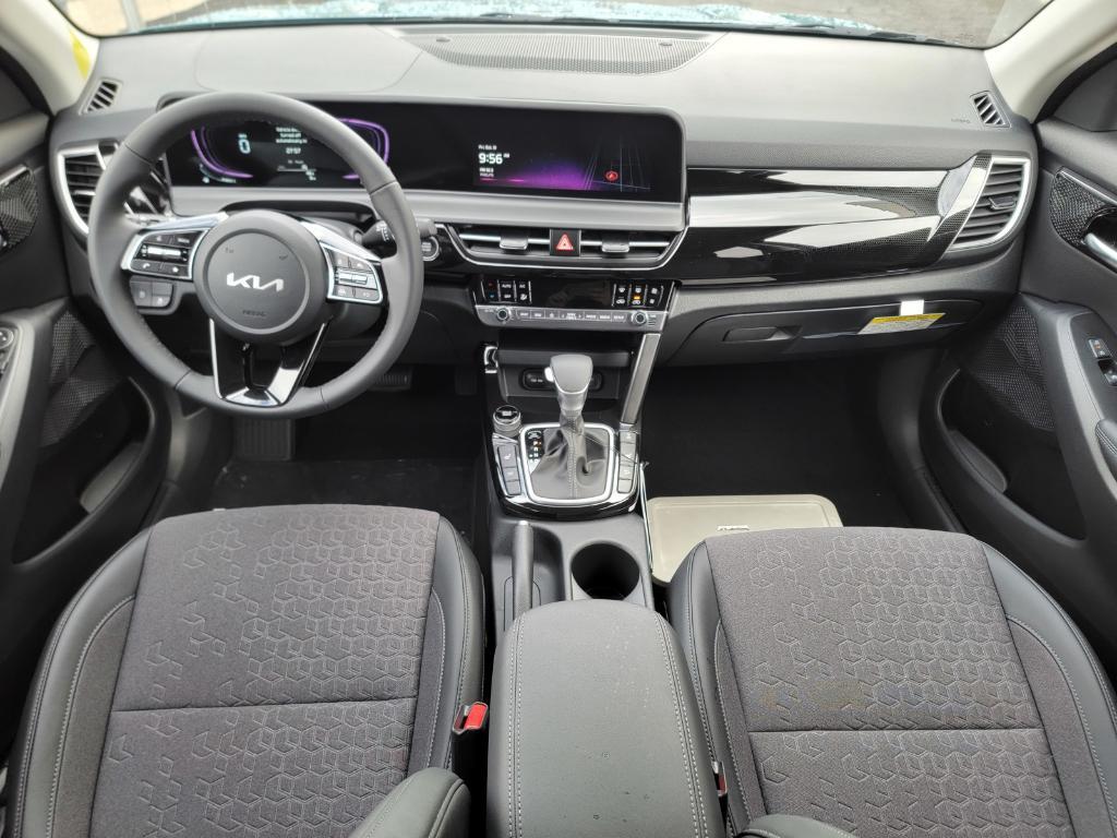 new 2026 Kia Seltos car, priced at $27,835