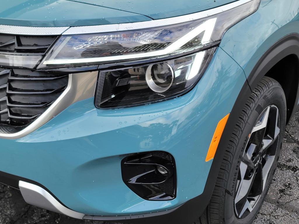 new 2026 Kia Seltos car, priced at $27,835