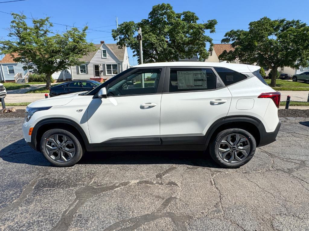 new 2025 Kia Seltos car