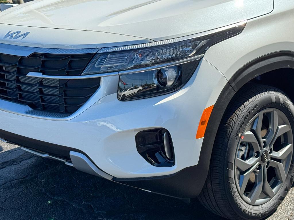 new 2025 Kia Seltos car
