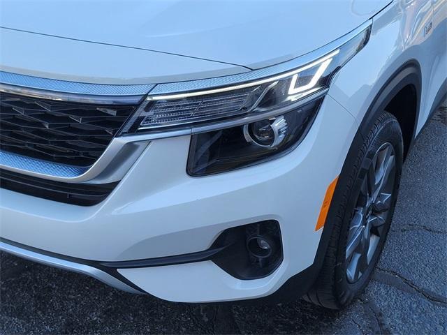 used 2023 Kia Seltos car, priced at $20,988